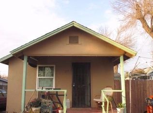 317 W Wilson St, Madera, CA 93638