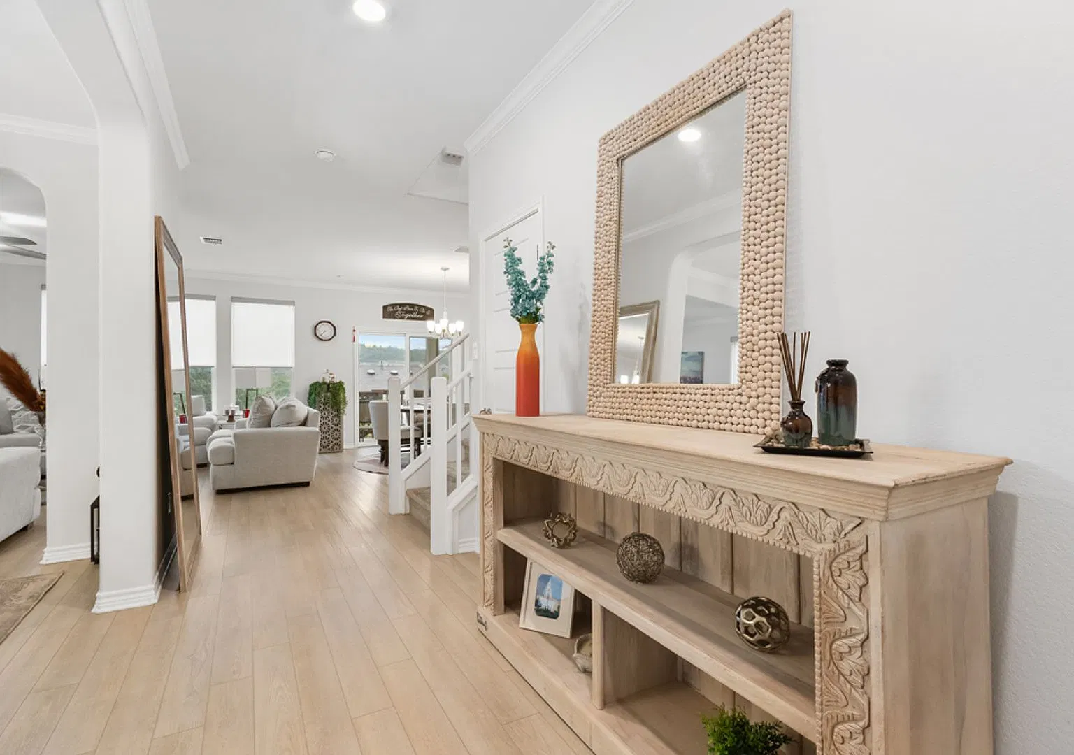 3 Brdroom / 2.5 Bath in The Ridge at Bandera subdivision — Photo 2