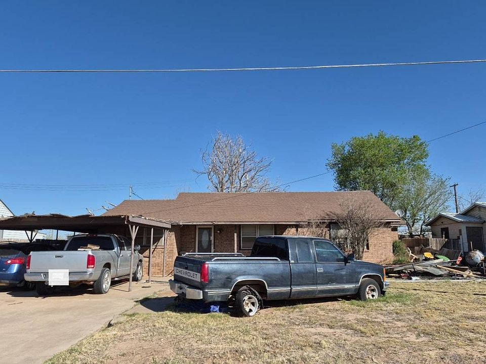 1st image of 706 W Broadway St