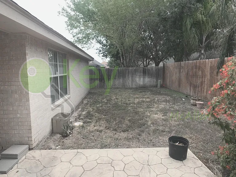 1918 Fawn Cir — Photo 28