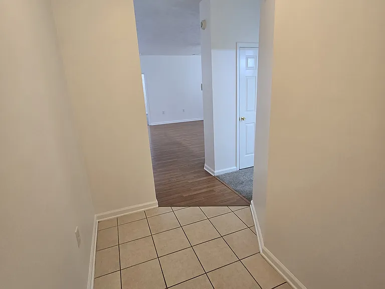3159 Wisteria Ln #102 — Photo 3