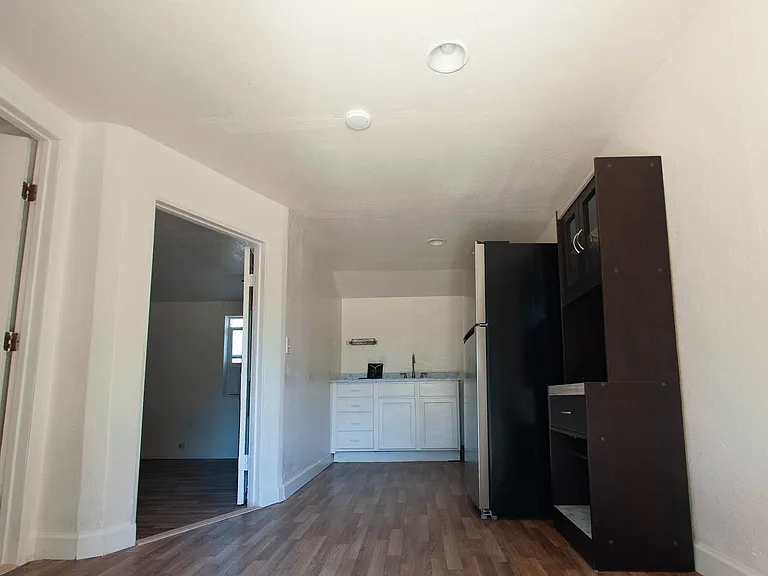 Marian Ln — Photo 3