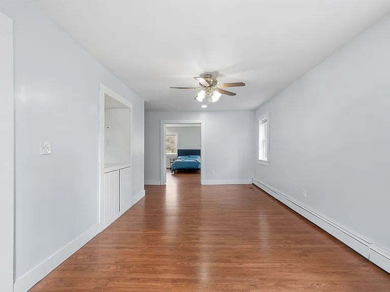 8 Ash St — Photo 29