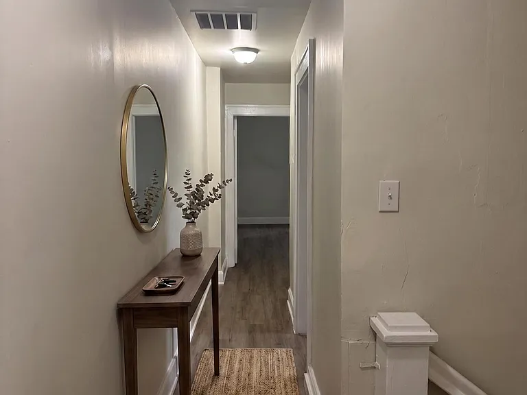 4040 N College Ave — Photo 3