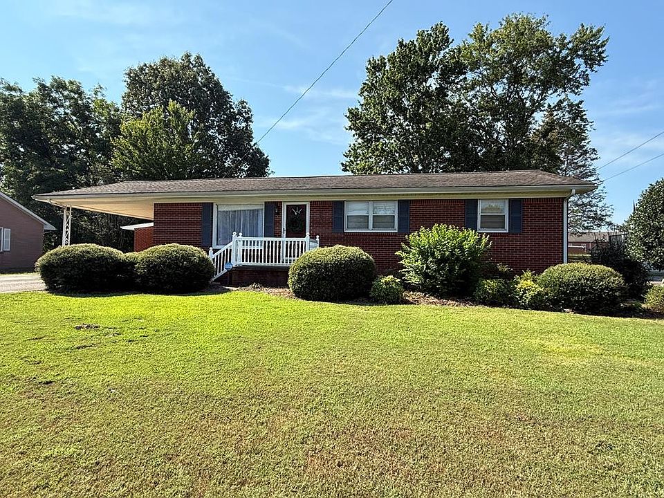 1st image of 305 Jerome Dr