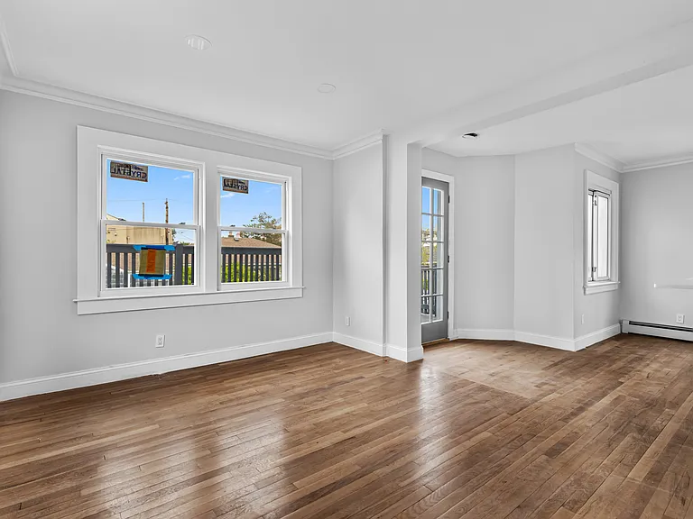 119 Belmont Ave — Photo 3