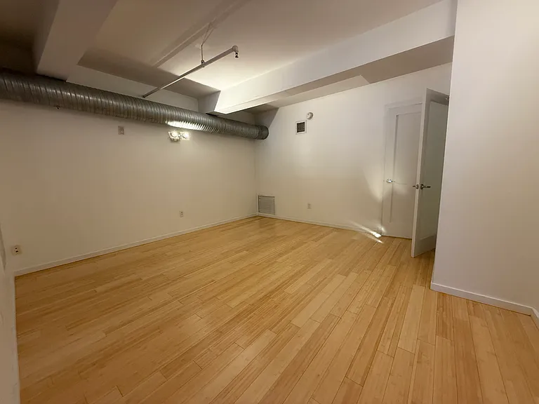 726-28 Market St #206 — Photo 12