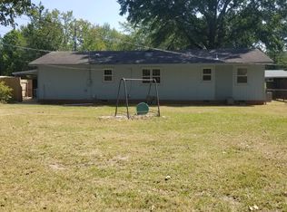 302 Sharon St, Scottsboro, AL 35768