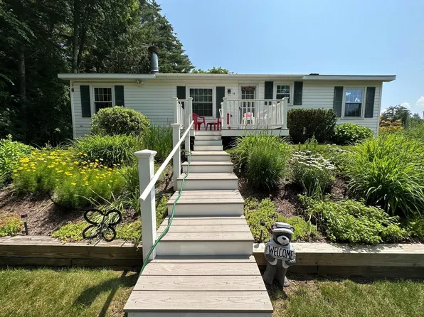 15 Brookview Road, Swanzey, NH 03446