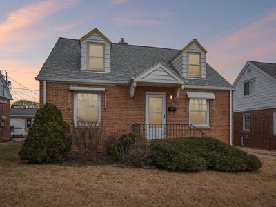 3622 South 16th STREET, Milwaukee, WI, 53221