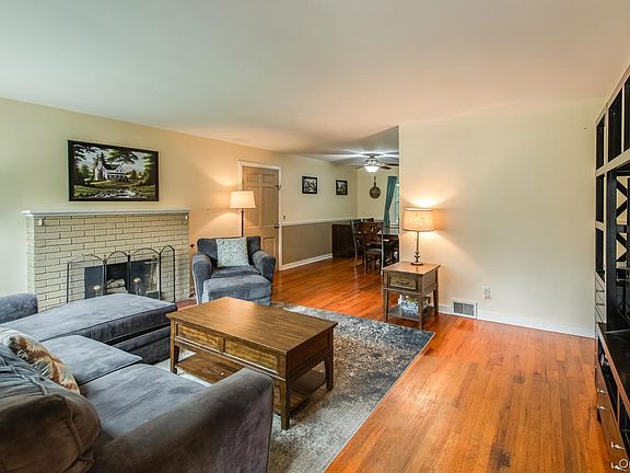 4th image of 64 Alda Drive