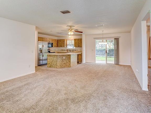 4th image of 2503 Privada Dr