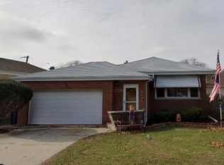 9732 S Albany Ave, Evergreen Park, IL 60805