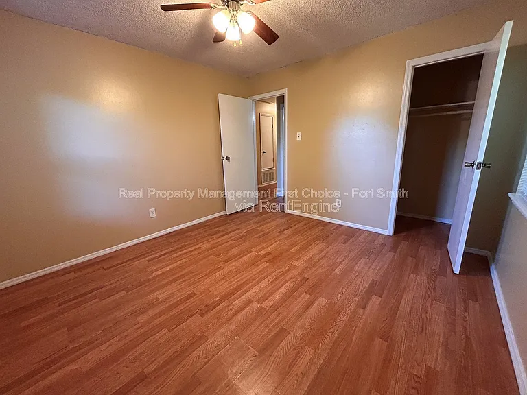 3305 Grinnell Ave — Photo 19