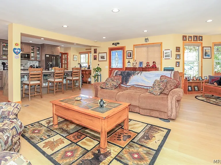732 Villa Grove Ave — Photo 37