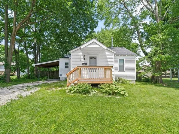 8548 Grant St, Overland Park, KS 66212