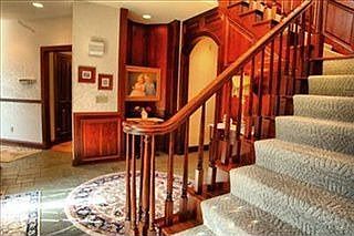 2nd image of 4804 Knollwood Ct