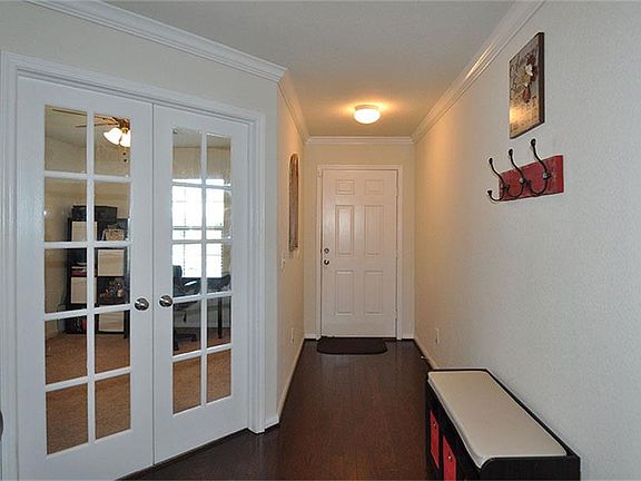 4th image of 5811 Banyan Oak Ct