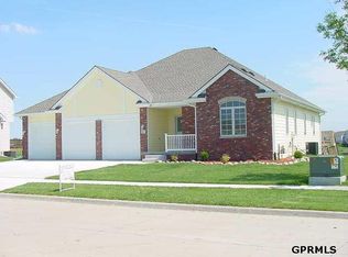 5213 Crogans Way, Council Bluffs, IA 51501