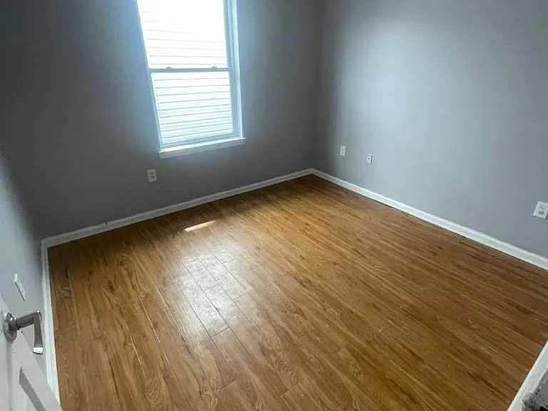 742 S 12th St #1F — Photo 7