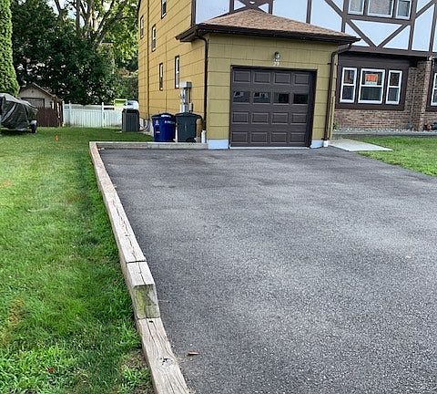 2nd image of 29 Oxford Rd #29