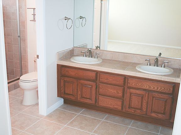5th image of 3267 W Sierra Dr