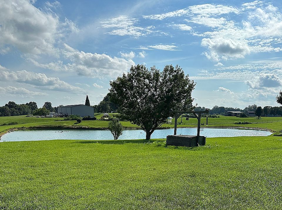 2nd image of 3068 Smith Staples Rd