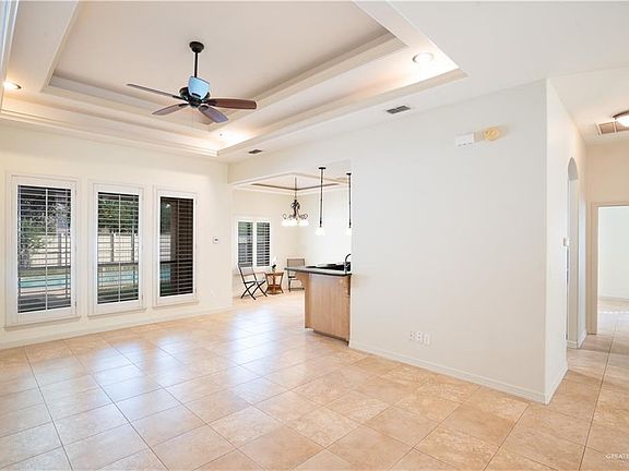 4th image of 3305 Santa Monica