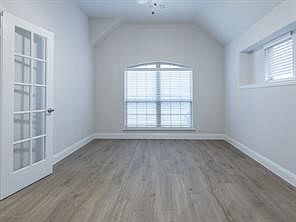 2nd image of 133 Winterwood Dr