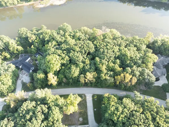 1917 Indian Trl #19, Kankakee, IL 60901