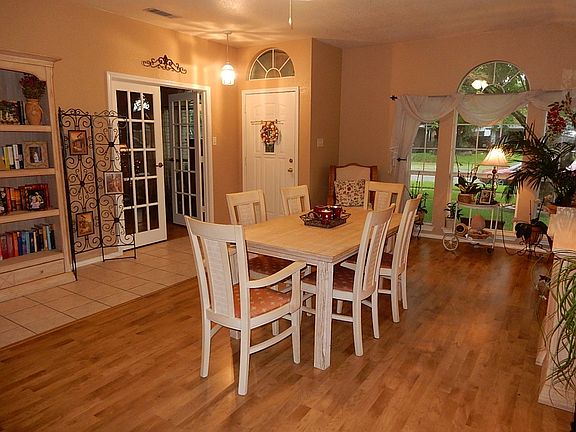 5th image of 4502 Oak Vista Cir