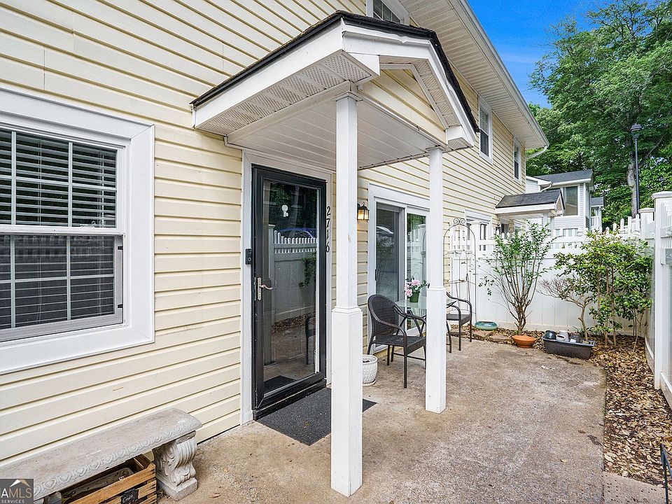 1st image of 2716 Suwanee Way SE