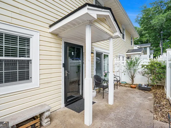 2716 Suwanee Way SE, Marietta, GA 30067