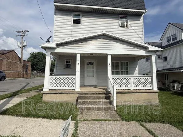 901 N 4th Ave APT 1, Altoona, PA 16601