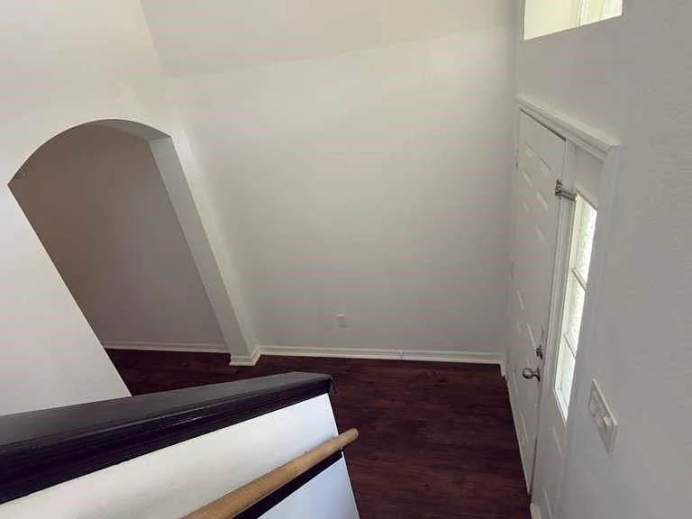 4317 Paradise Cove Ct — Photo 35