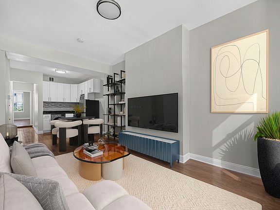 3rd image of 97 Saint Marks Pl APT 2