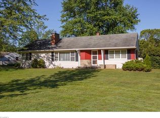 13310 Shady Ln, Chesterland, OH 44026