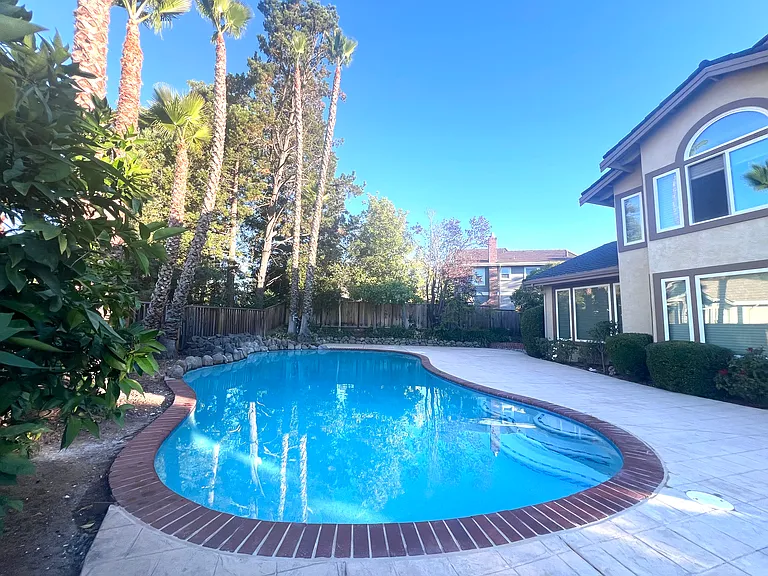 5180 Mount Tam Cir — Photo 27