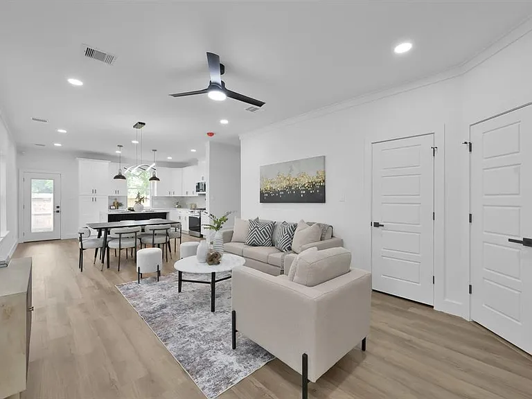 3334 Francis St #A — Photo 4