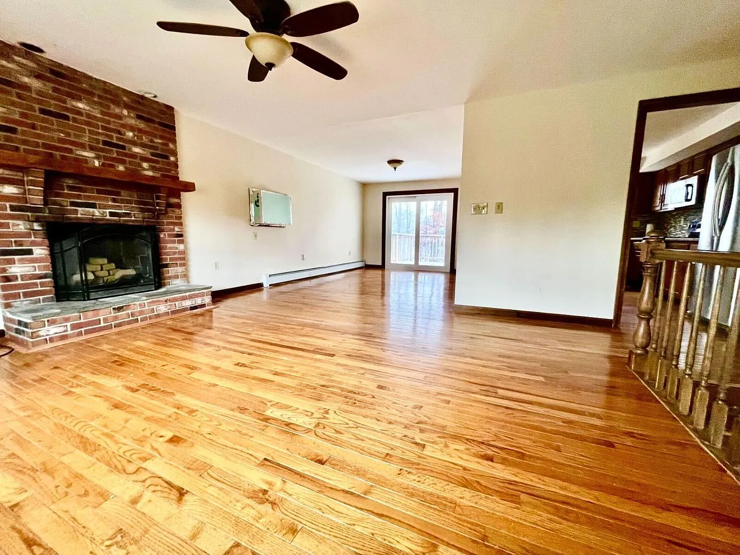 Renting a Single-Family Home — Photo 1