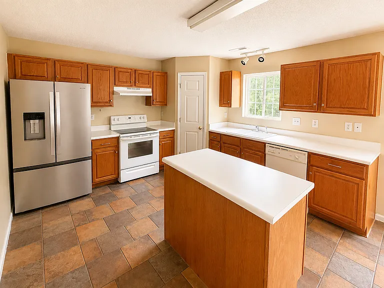 2610 Chatfield Dr — Photo 9