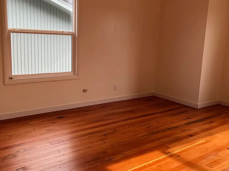 504 N K St — Photo 14