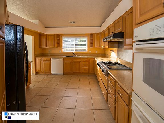 4th image of 510 Alder Ct