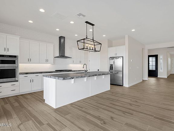 2nd image of 5924 E REDMONT Drive