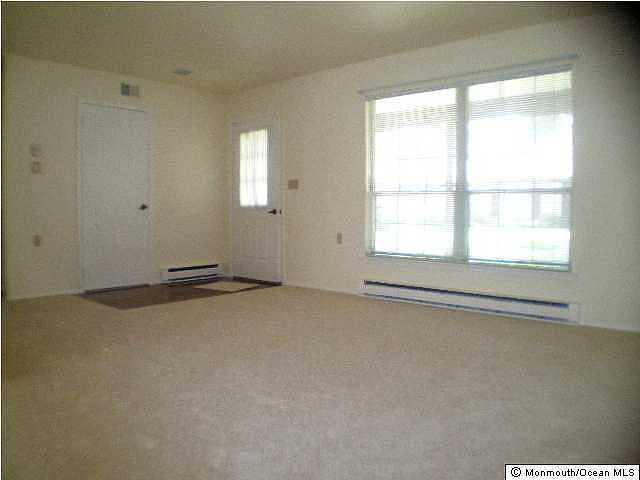 2nd image of 762 Liverpool Circle #B