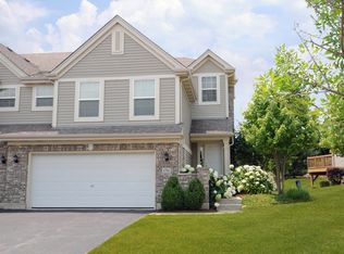 176 River Mist Dr, Oswego, IL 60543