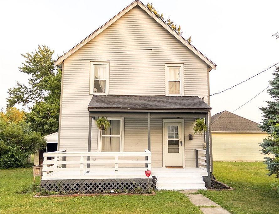 703 E Seminary Ave, Hoopeston, IL 60942 Zillow