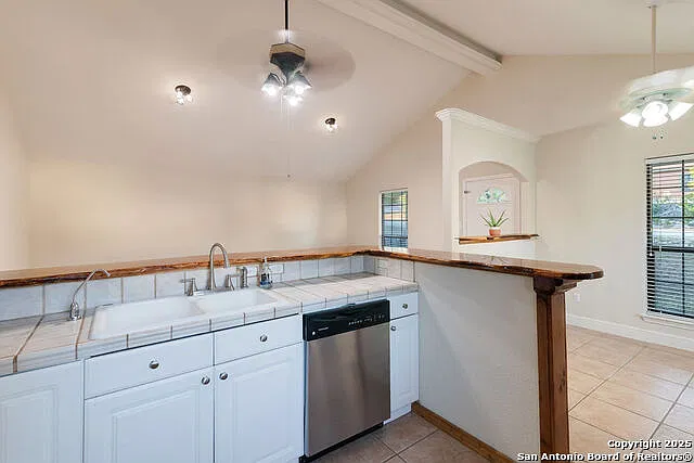 445 Scenic Hills Dr — Photo 11
