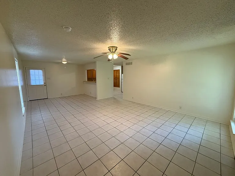 8207 Bayou Fountain Ave — Photo 16