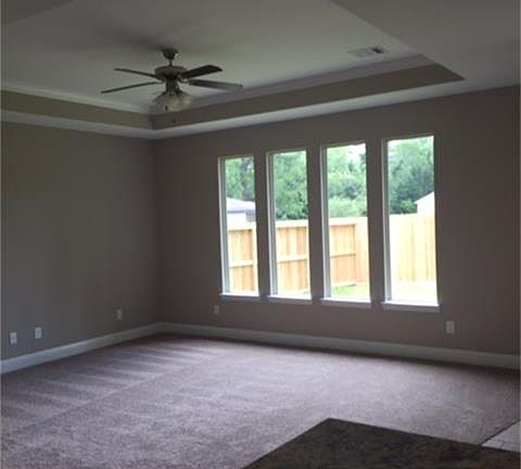2nd image of 1046 Saint Clair St